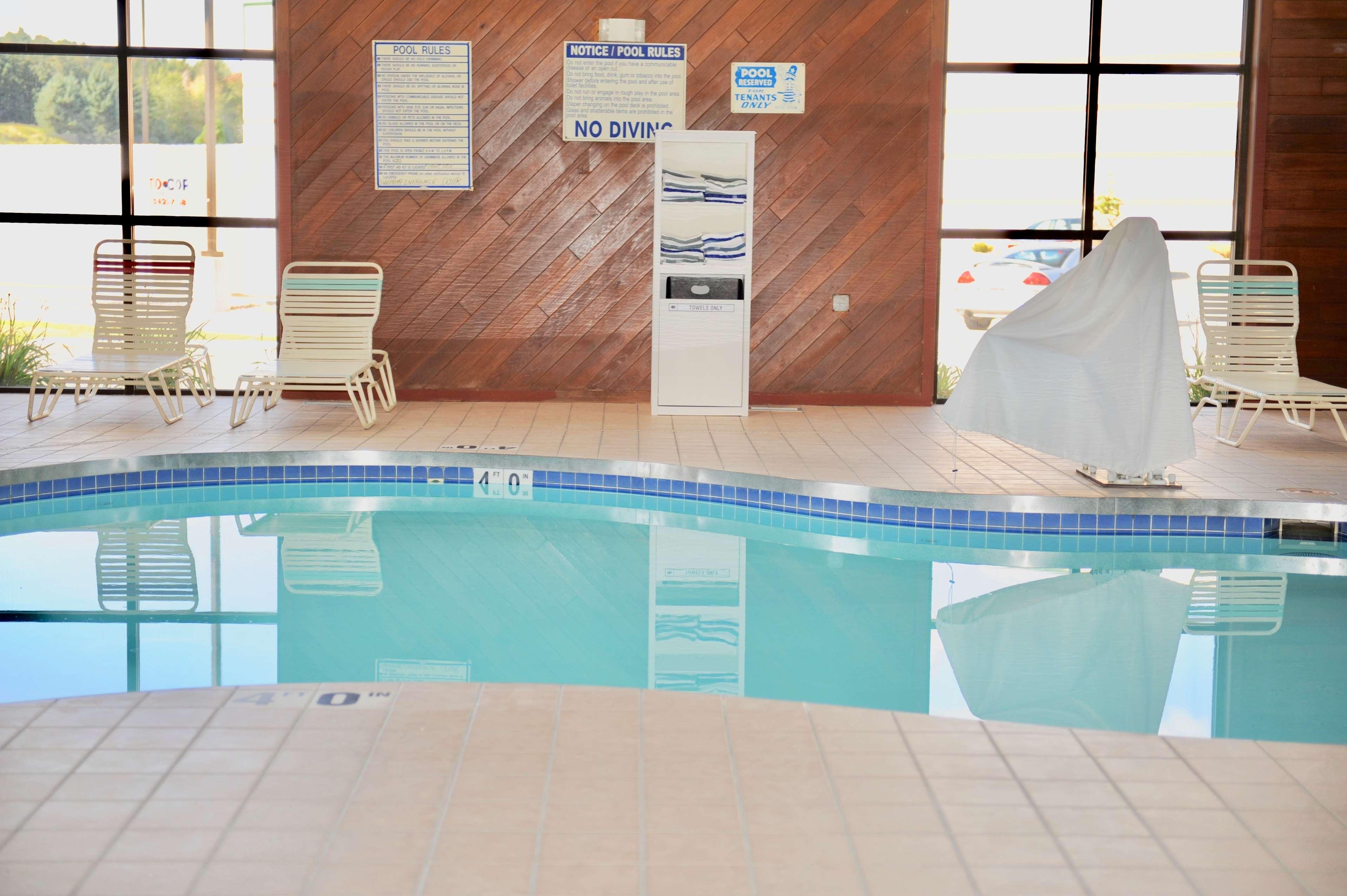 Days Inn & Suites By Wyndham Wausau Extérieur photo