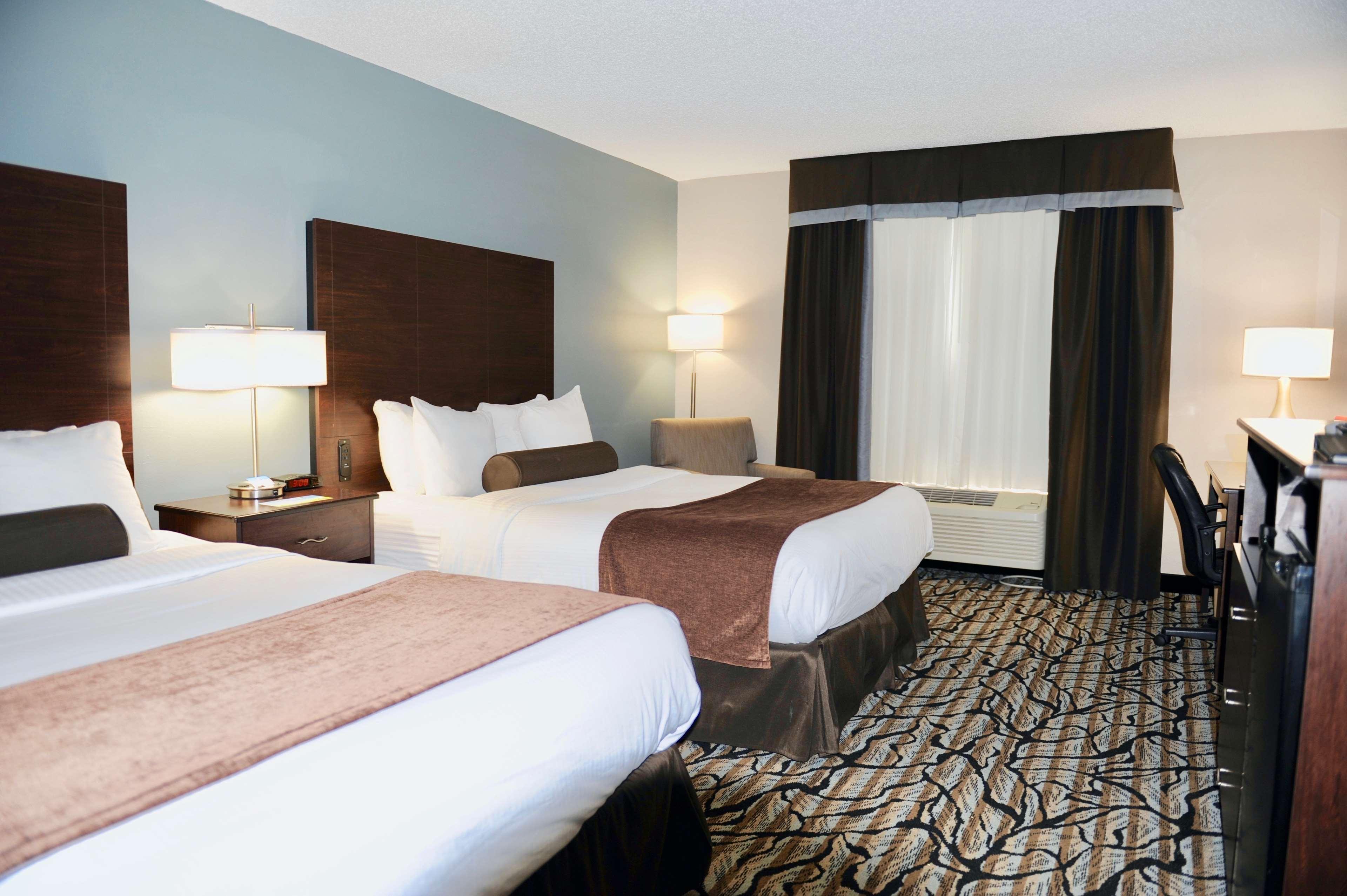 Days Inn & Suites By Wyndham Wausau Extérieur photo