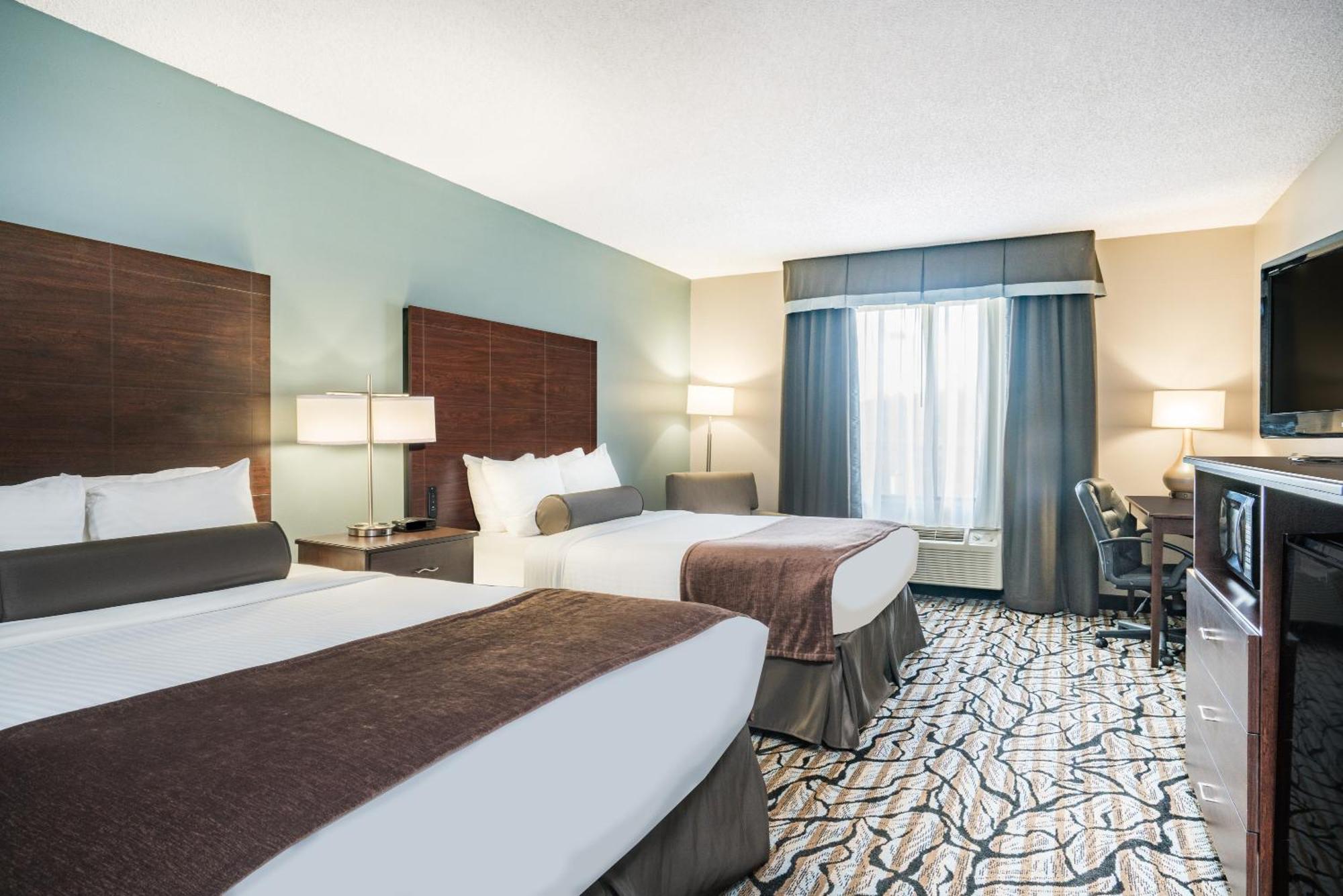 Days Inn & Suites By Wyndham Wausau Extérieur photo